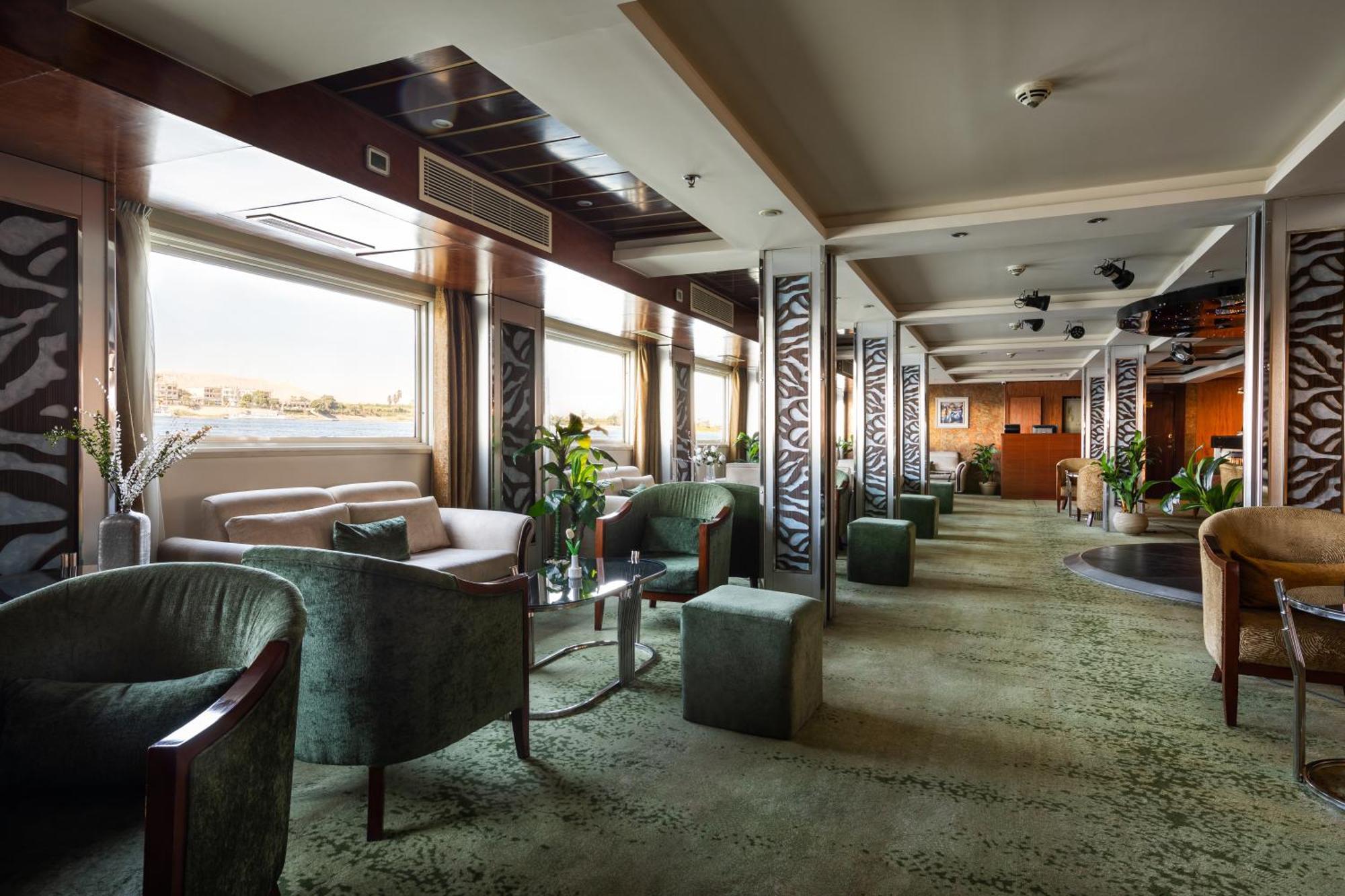 M/S Esmeralda Nile Cruise - 4 Or 7 Nights From Luxor Each Monday And 03 Nights From Aswan Each Friday Exteriör bild